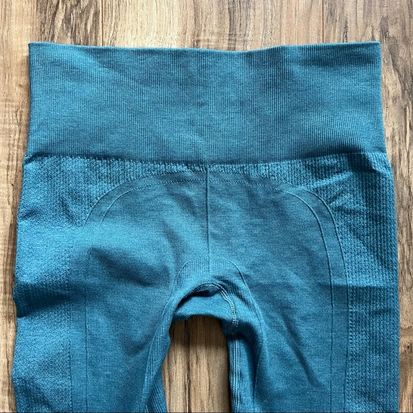 🦊Lululemon Ebb to Street Tight - Picture 6 of 9